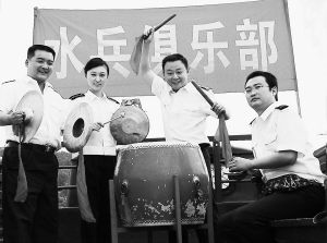 用新视角展现军营新面貌(组图)