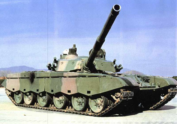 图文：中国98式主战坦克猛图