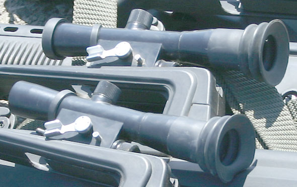 图文:95式步枪的白光瞄准镜