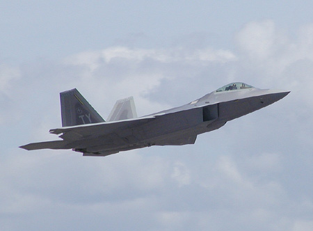 F/A-22սJDAMʵյع(ͼ)