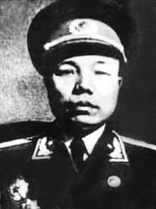 萧华：文武纵横将军魂(图)