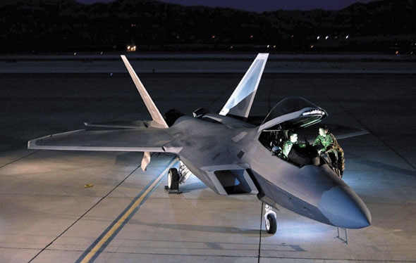 һɽݶվF/A-22F-35ս