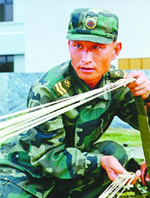 宗道辉：陆上猛虎海上蛟龙空中神鹰(组图)
