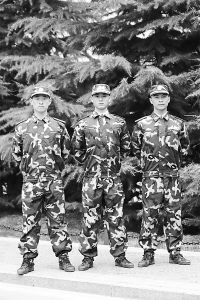 新技术新警服扮靓中国武警(组图)