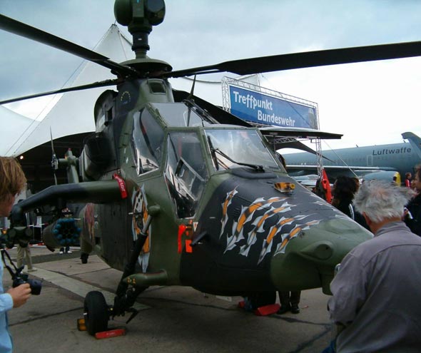 欧直集团推出改进型虎式攻击直升机(附图)