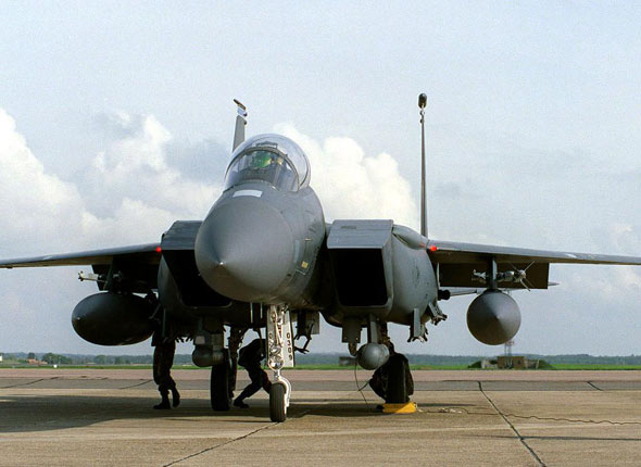韩国F-15K引擎供应商可能为坠机事件负责(图