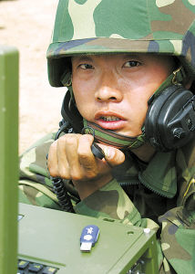 中国集团军装备加固计算机随时接收卫星图