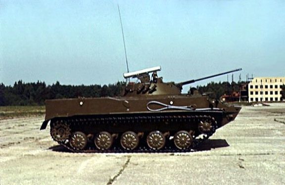 俄BMD-3空降战车预计到2007年开始批量生产
