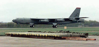 վ״B-52ʹÿȼͷ(ͼ)