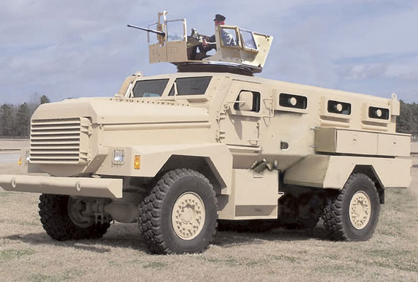伊拉克接收首辆美洲狮轻型装甲变型车(图)