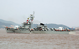 我海军516号火力支援舰