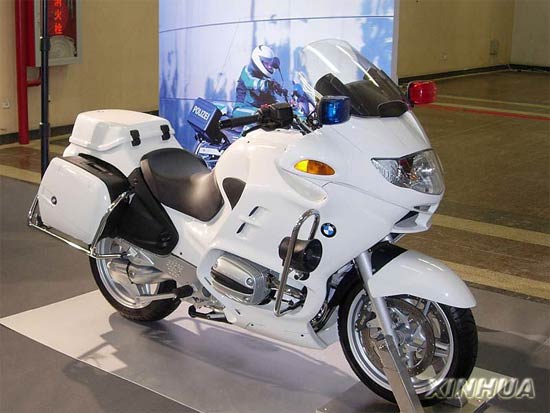 图文:bmw r1105rt警用摩托车