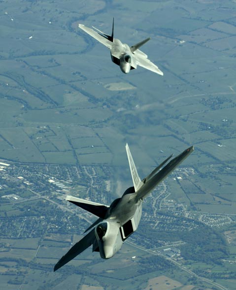 美空军F/A-22战机将于12月具备作战能力(组图)