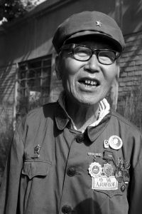 寻访徒步穿越“死亡之海”的老兵(组图)