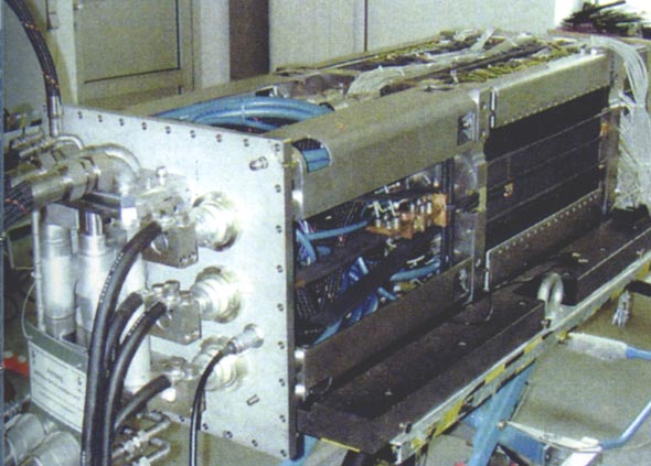 图文：212A型潜艇使用的120千瓦燃料电池模块