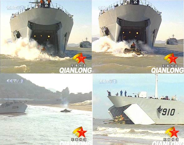 图文：两栖坦克冲出登陆舰驶向岸滩