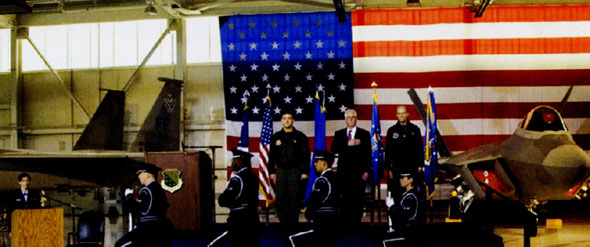 图文：2006年1月F-22A形成初始作战能力