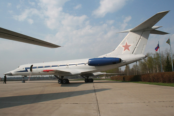 ͼģ˹Tu-134UBLɻ