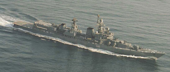 图文：印度海军德里级驱逐舰大洋航行