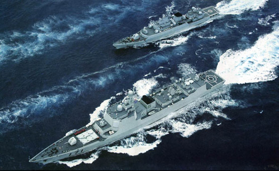 图文:中国海军171防空战舰与江卫II型护卫舰_新浪军事_新浪网