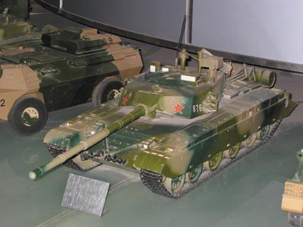 2004北京军博纪实:坦克装甲车篇(组图)