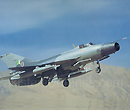 йڰͻ˹̹JF-17׵ս
