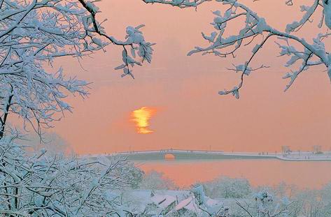 图文:杭州市新西湖旅游区景色--断桥残雪