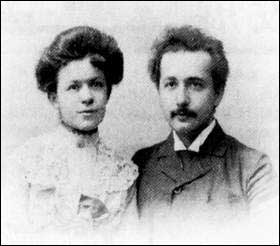爱因斯坦曾有婚外恋