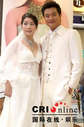 婚纱馆宣传_婚纱情侣头像(3)