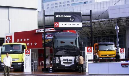 雷诺卡车成功出征西部物流市场