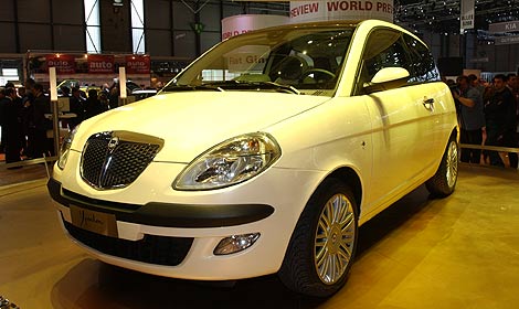 Lancia Ypsilon