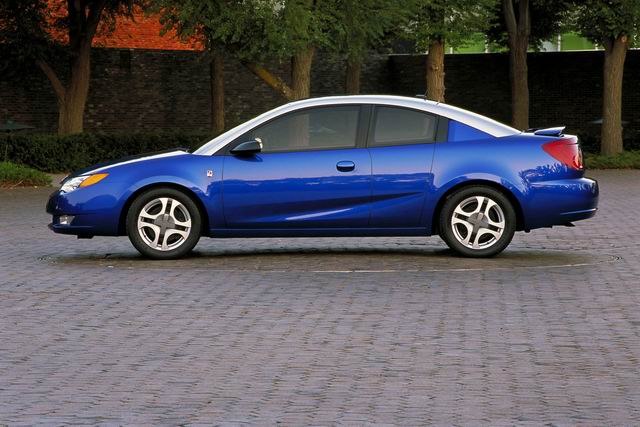 2003Saturn ION Coupe