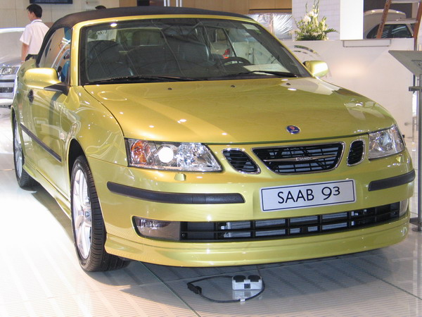 SAAB 93