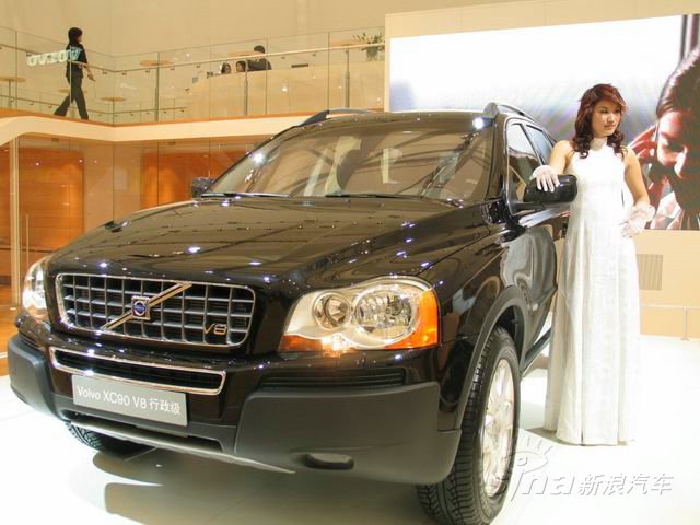 ֶXC90  V8  