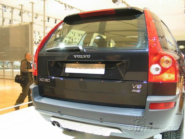 ֶXC90  V8  