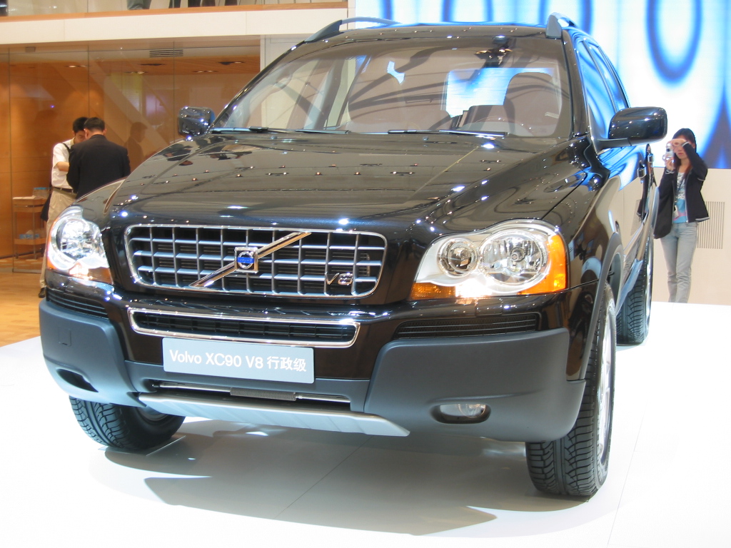 ֶXC 90