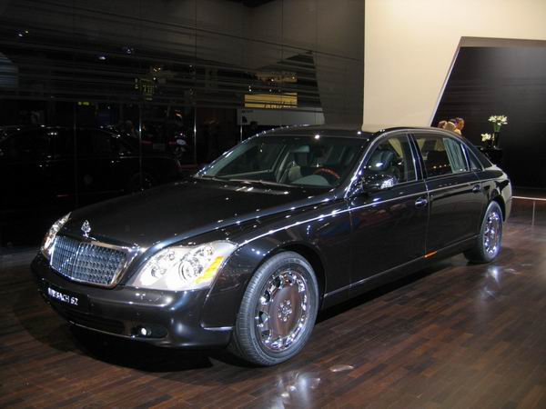 ͺ MAYBACH 62