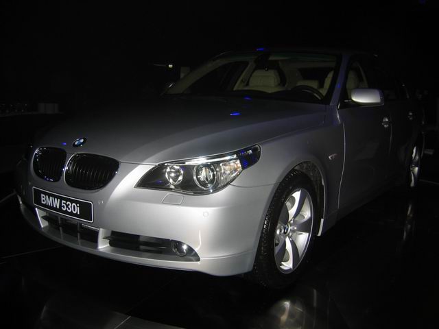 530i