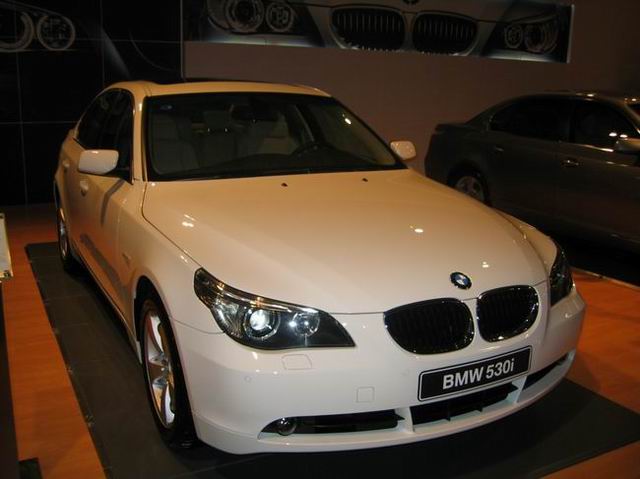 530i