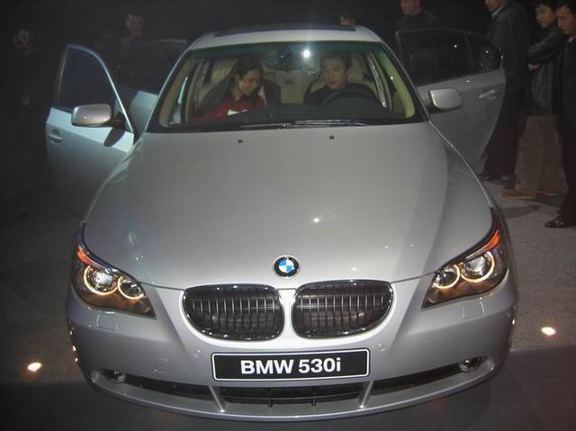 530i