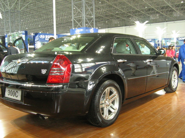 300C