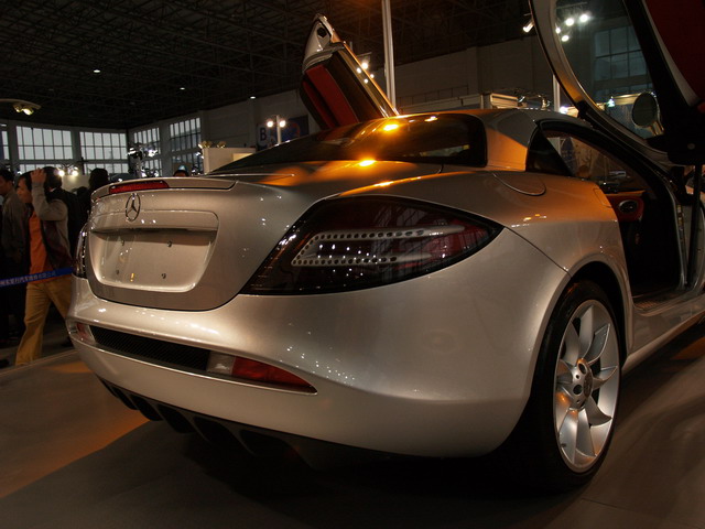 SLR