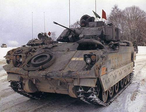 美军第三步兵师的M2A2步兵战车