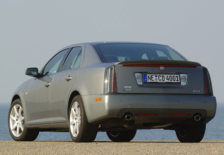 Cadillac STS