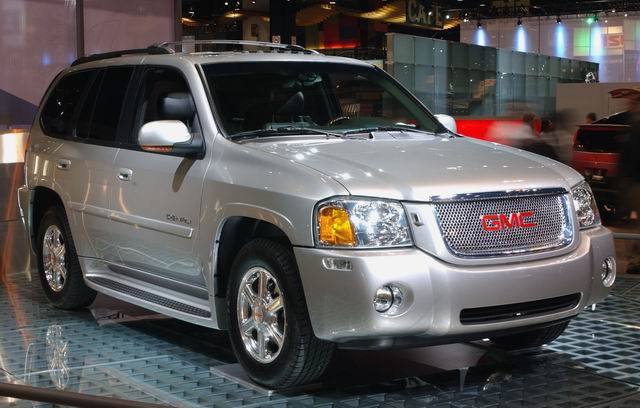 2005 GMC Envoy Denali