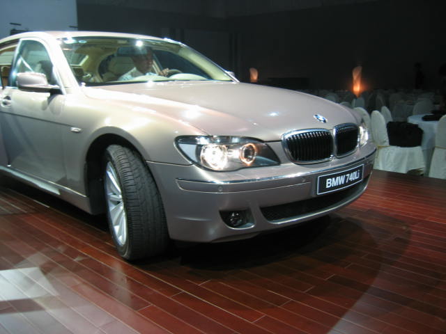 ±740Li