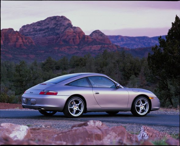 2004 ʱ911 Targa