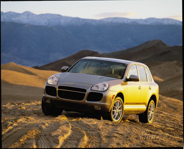 2004 Porsche Cayenne S