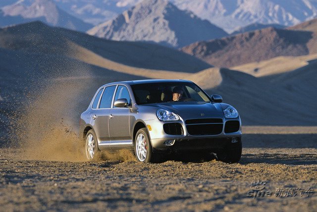 2004 Porsche Cayenne Turbo