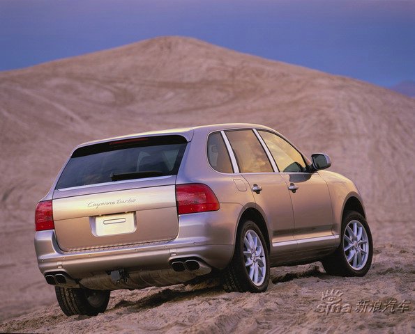 2004 Porsche Cayenne Turbo